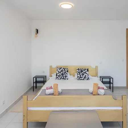 Surf-check House - 3 Min Walking To The *