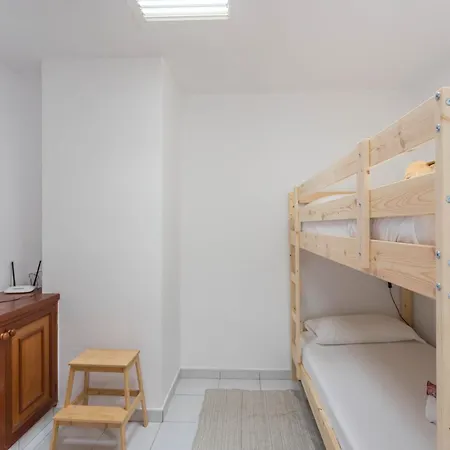 Surf-check House - 3 Min Walking To The