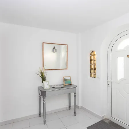 Apartment Surf-check House - 3 Min Walking To The *