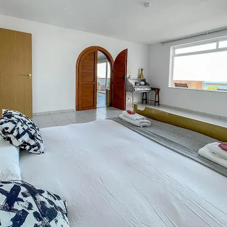 Surf-check House - 3 Min Walking To The Apartment *